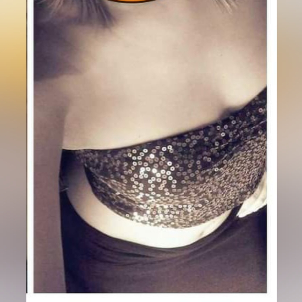 GLO jeans Crop Top Black Sequins Size L